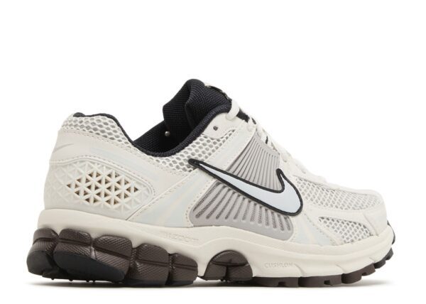Nike Zoom Vomero 5 Phantom Light Iron Ore - Image 3