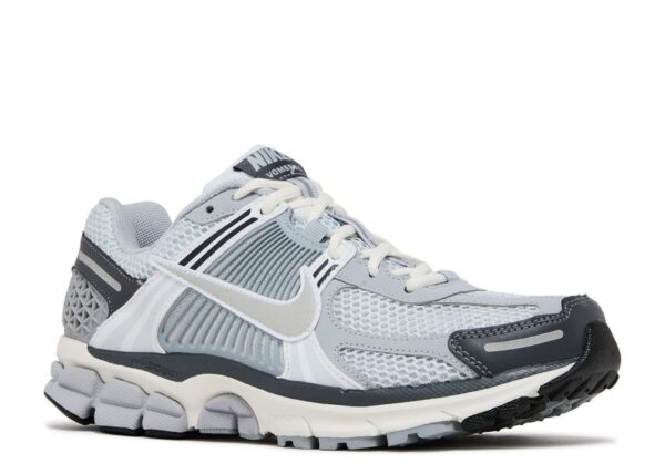 Nike Zoom Vomero 5 Pure Platinum - Image 2