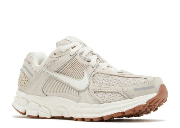 Nike Zoom Vomero 5 Light Orewood Brown - Image 2