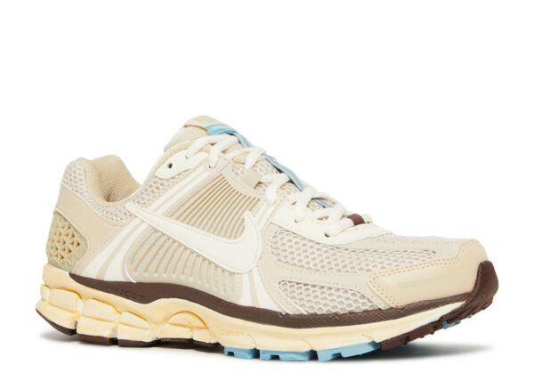 Nike Zoom Vomero 5 Oatmeal - Image 2
