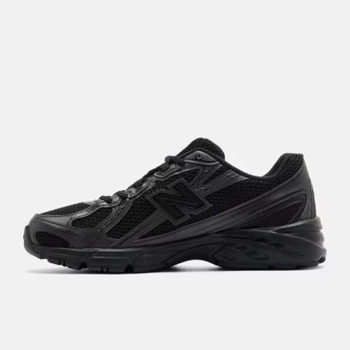 740 Shoes Black with Cement